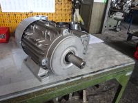 Drehstromektromotor 400 V  2,2 KW 1500 min B3 mit Fuß Bayern - Baar-Ebenhausen Vorschau