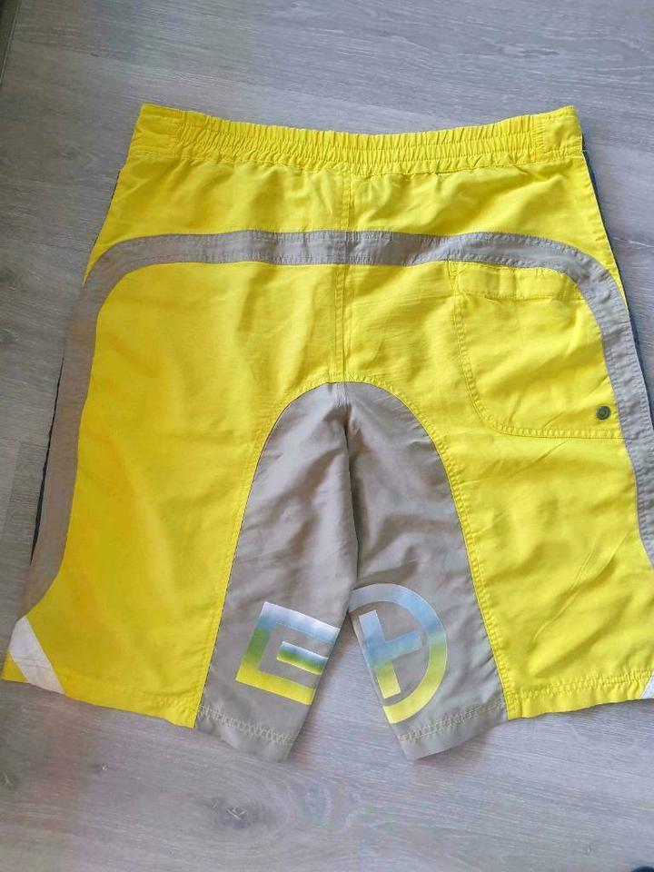 Chiemsee Badeshorts Sporthose Schwimmshorts Kiteshorts XL in Ennigerloh