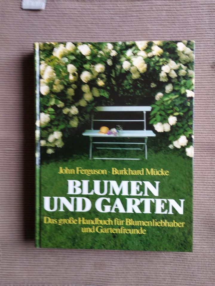 Blumen und Garten von John Ferguson, Burkhard Mücke in Kröv