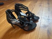 Heels Bullboxer Baden-Württemberg - Essingen Vorschau