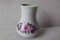 Vase Porzellan weiß mit Blumenmuster H 11,5cm Ø 8cm – neu Sachsen - Zwickau Vorschau