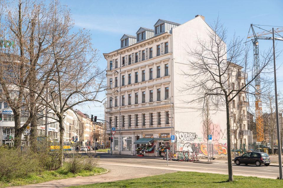 Bezugsfreie 3-Zimmerwohnung mit Südbalkon & separater Ankleide in wunderschönem Altbau in Leipzig