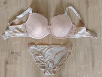 Set BH + Slip Esprit Gr. 36/75F Schleswig-Holstein - Neumünster Vorschau