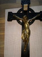 Schönes altes Kreuz Schwarz mit goldenem Jesus. Alt Düsseldorf - Benrath Vorschau