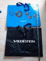Zwei große Tragetasche Taschen VREDESTEIN Baden-Württemberg - Rottweil Vorschau