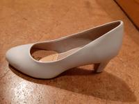 Schuhe, Tamaris, weiß, ungetragen Hessen - Herbstein Vorschau