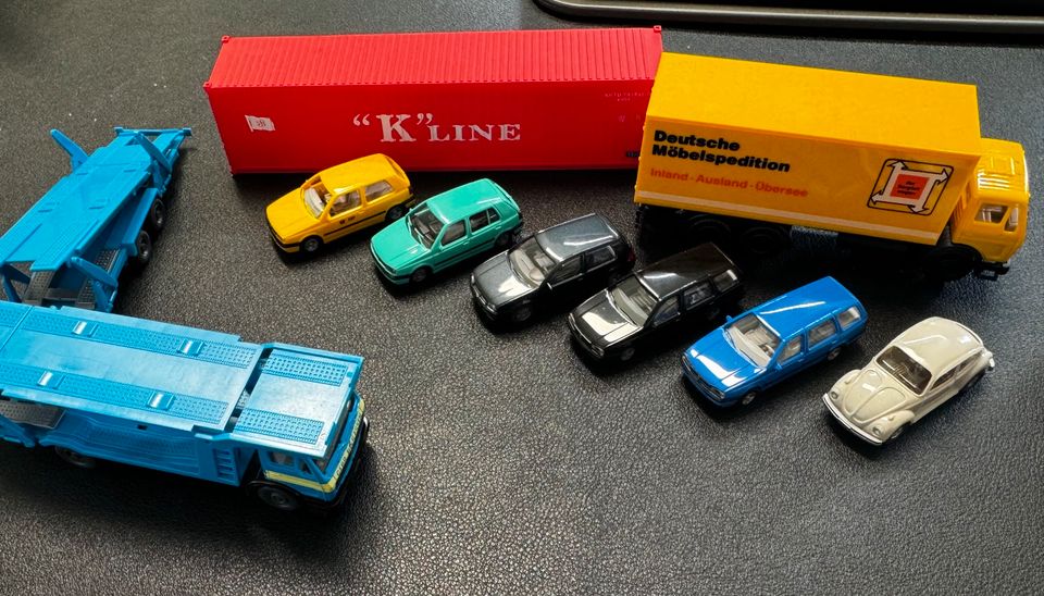 Konvolut Wiking Modellautos H0 1:87 pkw Golf VW Käfer Container in Eich