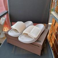 Ugg Sandale weiß mit Klettverschluss 39 Nordrhein-Westfalen - Willich Vorschau