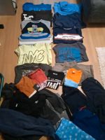 Jungenpaket 146 152 Pullover Jogger Tshirts Nordrhein-Westfalen - Mülheim (Ruhr) Vorschau