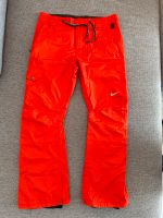 Skihose Herren neon rot Gr. M von Nike - SEHR GUTER ZUSTAND Hessen - Kelkheim Vorschau