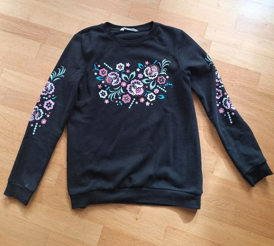 Sweatshirt Pullover Mädchen H&M 158/164 schwarz Blumen in Stuttgart