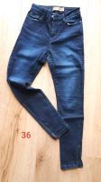 Jeans Hose dunkelblau Gr. 36 SKINNY Sachsen-Anhalt - Wernigerode Vorschau