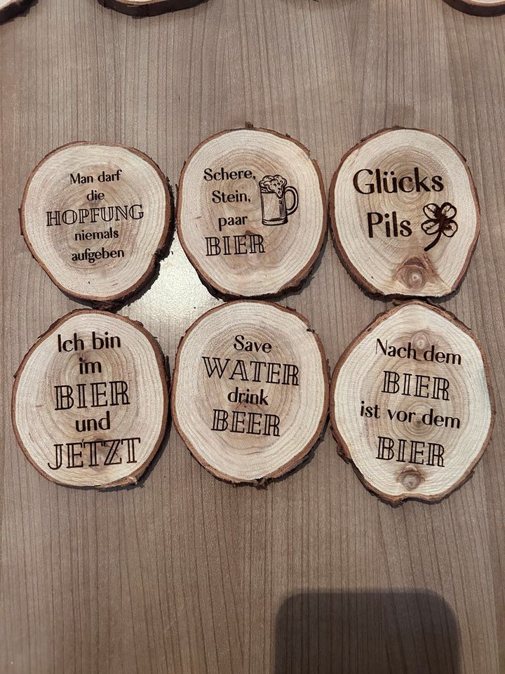 Untersetzer Set je 6x Holz Bier Wein Gin Alkohol Sekt Getränke in Marktoberdorf