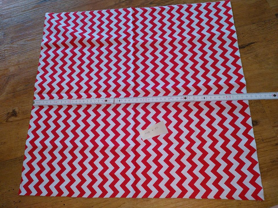 Stoffpaket Baumwolle rot super für Patchwork in Wiesbaden