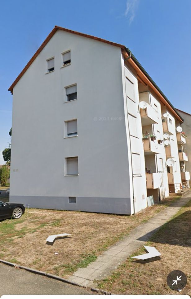 2,5 Zimmer Dachgeschosswohnung mit Loggia in Kehl