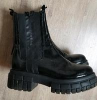 Stiefel, Bugatti, Winterstiefel, Gr. 38 Niedersachsen - Adendorf Vorschau