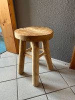 Kleiner Hocker Stuhl Holz Baden-Württemberg - Malterdingen Vorschau