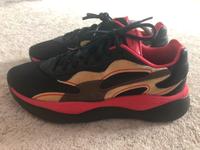 pure Puma r System Sneakers Gr. 40.5, neuwertig Nordrhein-Westfalen - Schwelm Vorschau
