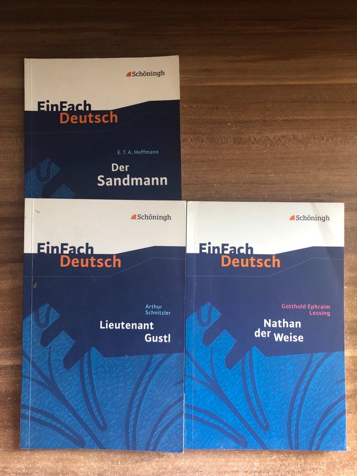 Abiturbücher und Lektüren zu verkaufen in München