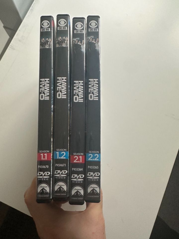 Hawaii Five-O Staffel 1.1, 1.2, 2.1, 2.2 4DVD in Stuttgart