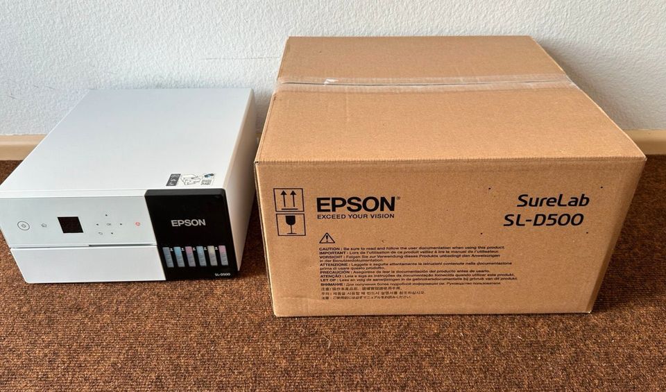 Profi 6-Farb-Fotodrucker Epson SL-D500 (Originalverpackt) in Freiburg im Breisgau