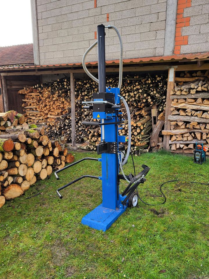 Holzspalter Scheppach HL 1300, 12 Tonnen in Münnerstadt