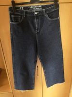 Jeans Culotte Größe 42 dunkelblau NEU Niedersachsen - Hessisch Oldendorf Vorschau