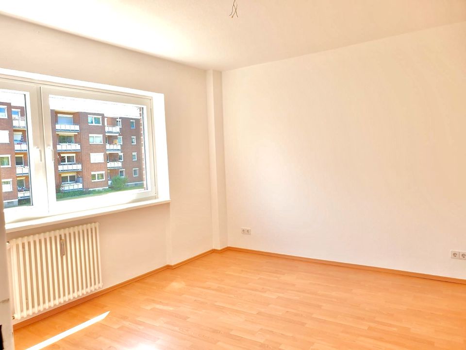 Eigentumswohnung 3 Zimmer Wohnung Etagenwohnung in Wolfsburg
