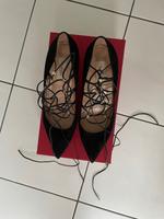 Valentino Pumps Ankle Strap mit Nieten Veloursleder Schwarz Nordrhein-Westfalen - Pulheim Vorschau