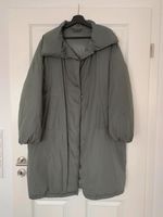 Massimo Dutti wattierter Oversize Parka, Gr. XS-S, oliv Niedersachsen - Oldenburg Vorschau