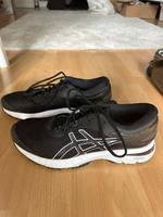 Schwarze Asics Gel Kayano 25 Laufschuhe Hessen - Darmstadt Vorschau