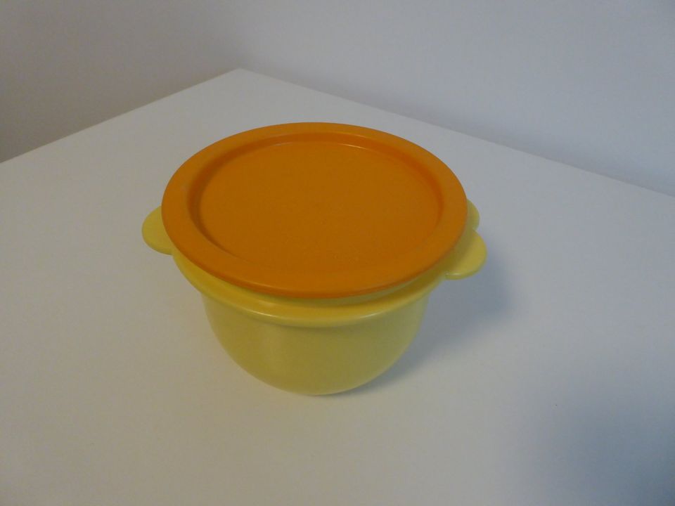 Tupperware Tupperware 700ml in Roßdorf