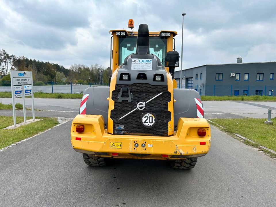 Volvo L90H 17,3t Radlader - 2020 / 9.500h in Amberg