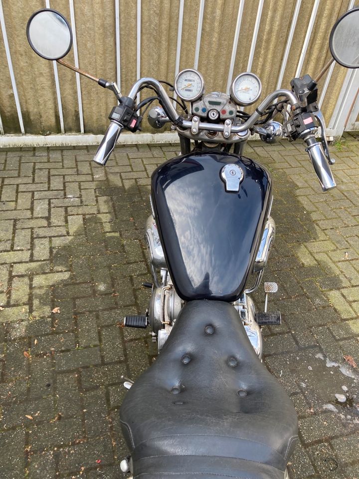 Yamaha Virago 1100 Typ 3LP aus 12-1992 ,,Motor läuft,, an BASTLER in Bochum