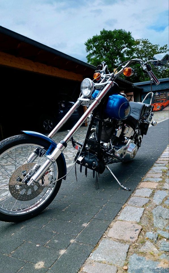 Harley Davidson Softail Chopper Custom in Eilenburg