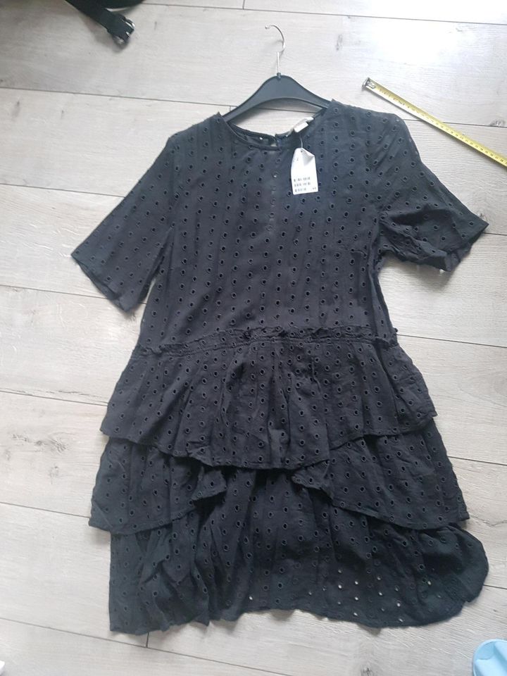 H&M  Damen  Kleid  große 44 NEU in Hanau