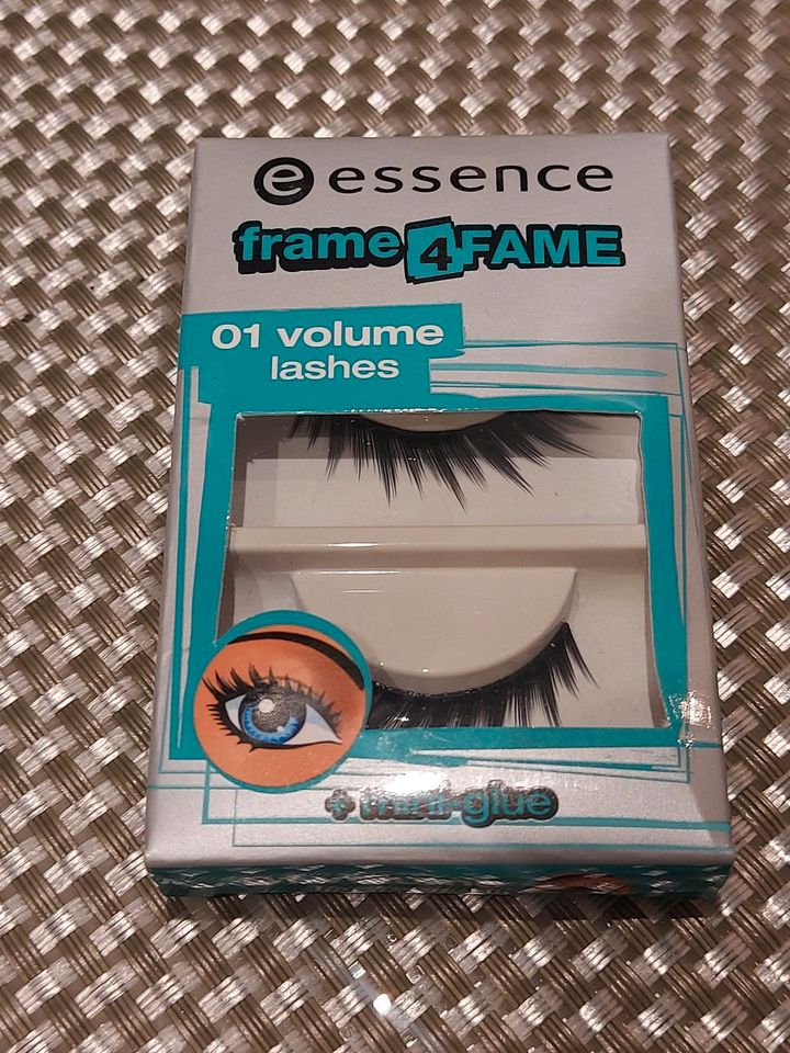 Essence Volume Lashes - künstliche Wimpern in Duisburg - Rheinhausen | eBay  Kleinanzeigen ist jetzt Kleinanzeigen