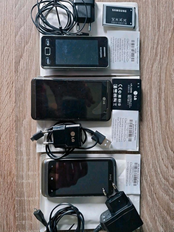 Handy Konvolut 1xSamsung, 1xLG, 1x HTC in Niederdorfelden