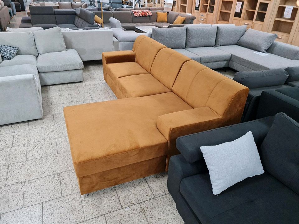 Sofa Couch Ecksofa Schlafsofa Bettkasten Samt Möbel UVP 1389€ in Herbstein