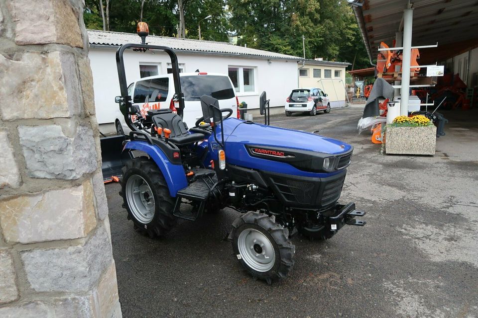 Farmtrac 22 mit zuschaltbarem Allrad Herstellergarantie 2 Jahre, in Meiningen