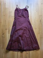 Abendkleid Abiball-Kleid bordeaux elegant besonders Inscene Nordrhein-Westfalen - Essen-West Vorschau