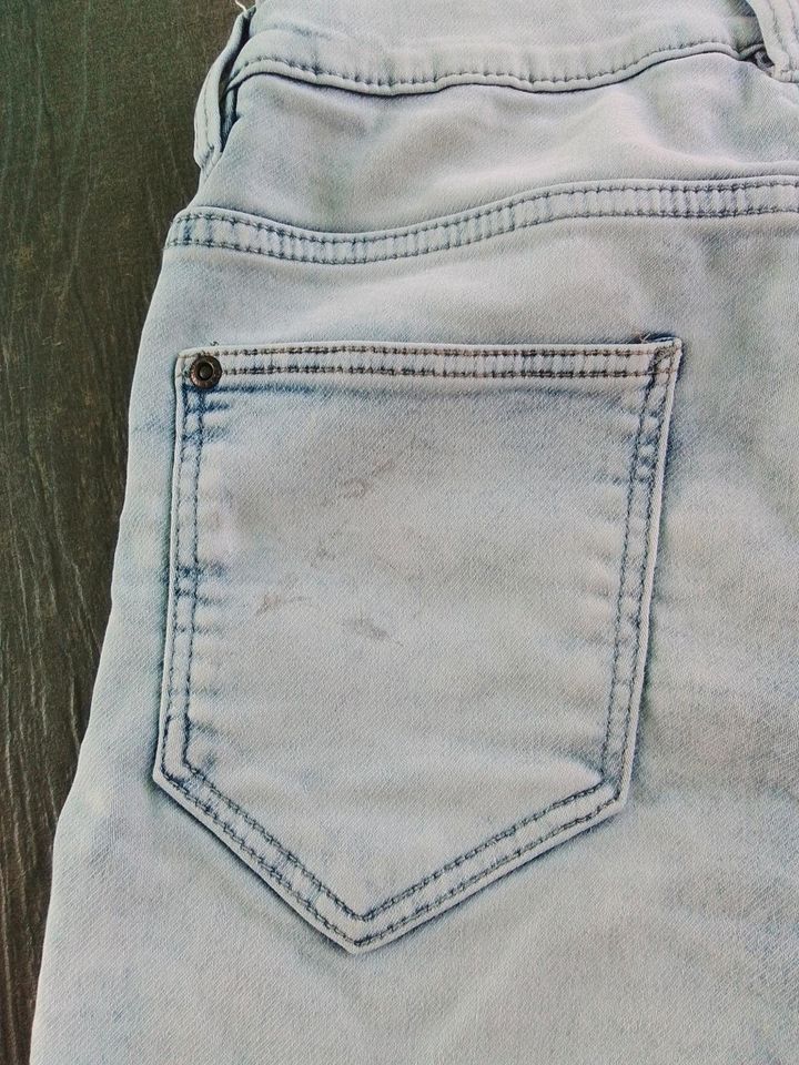 Jeans Bermuda Größe 152 von C&A in Bielefeld