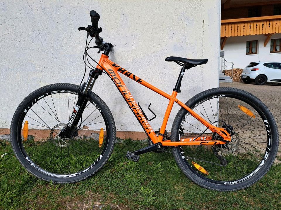 Mondraker Phase Sport 27,5" - Mountainbike - Orange / schwarz in Todtnau