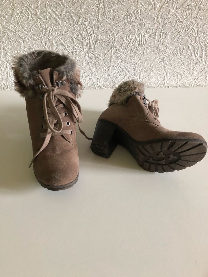 Fell Ankle Boots/ Stiefeletten Tamaris Gr.38 hellbraun/ beige in Guxhagen