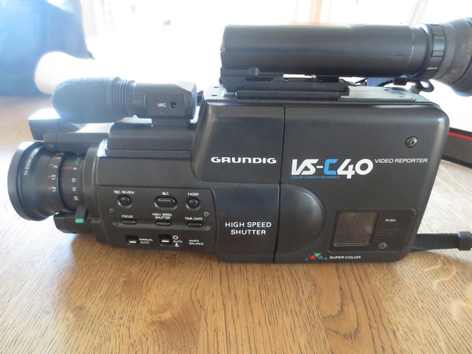 SAMMLERSTÜCK Grundig VS-C40 Camera Recorder Videokamera in Blomberg