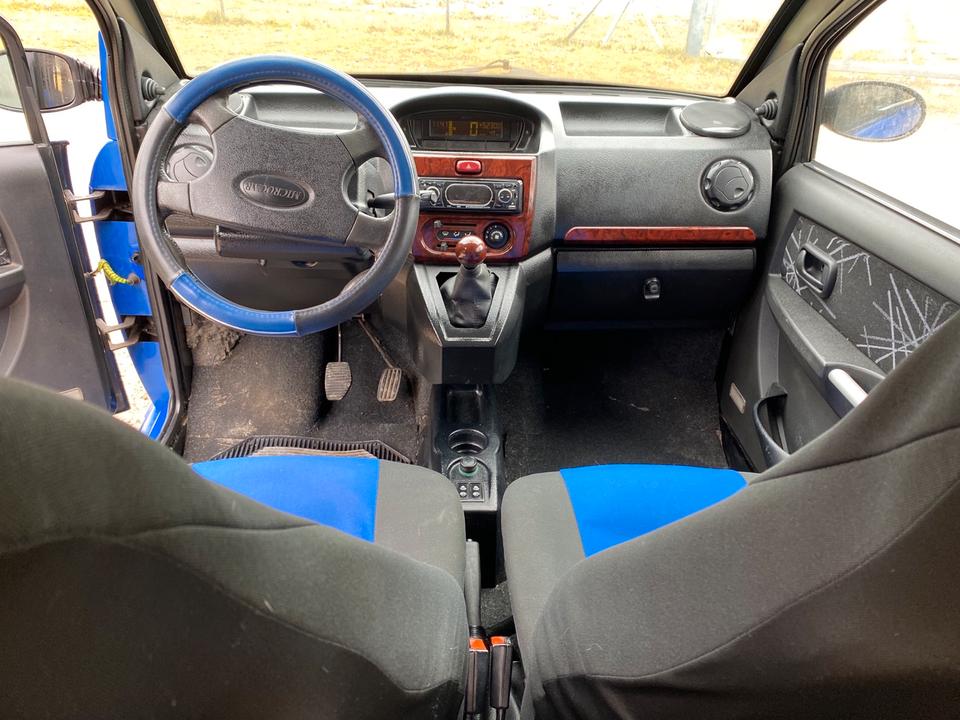 Mopedauto Mickrocar SA–MC2. AM Führerschein.Automatik.45Kmh. in Nürnberg (Mittelfr)