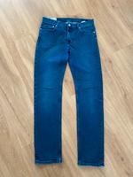 Jeans von H&M Gr. 32/34 inklusive Versand Nordrhein-Westfalen - Hilden Vorschau