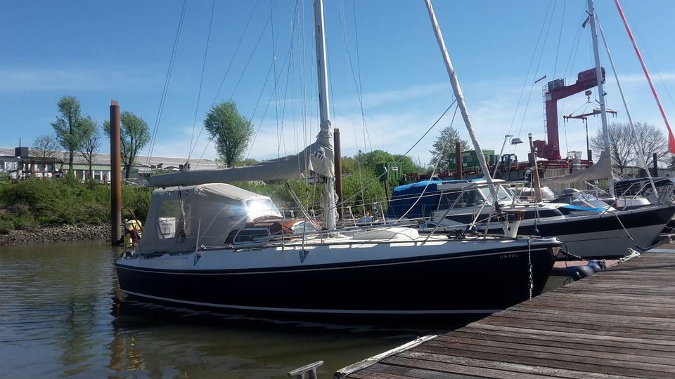 Segelboote Nimbus 26, Langkieler in Wedel