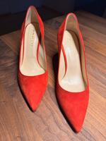 Rote Wildleder Pumps - Bartu München - Altstadt-Lehel Vorschau