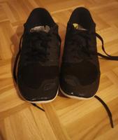 Sneaker Turnschuh Nike schwarz Gr. 38,5 Hessen - Neukirchen Vorschau